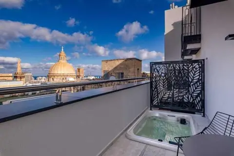The Embassy Valletta Hotel in Valletta — foto 22