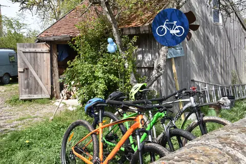 Vodatent Charmecamping Domaine Bleu Celeste in Valigny — foto 4