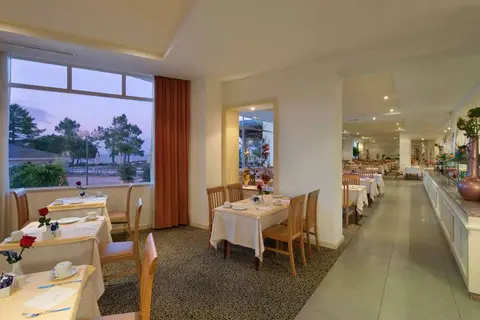 Porto Bay Falesia in Olhos D'Água — foto 8
