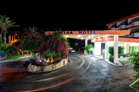 Avlida in Paphos — foto 4