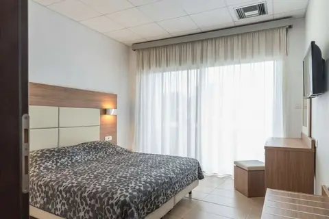Royal Bay in Κέφαλος — foto 19