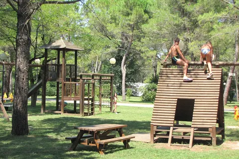 Camping Belvedere Pineta foto 2