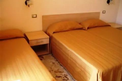 Pensione Villa Sant'Antonio in Giardini-Naxos — foto 4