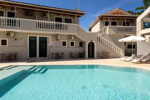 Bravo Apartments in Zakynthos — foto 10
