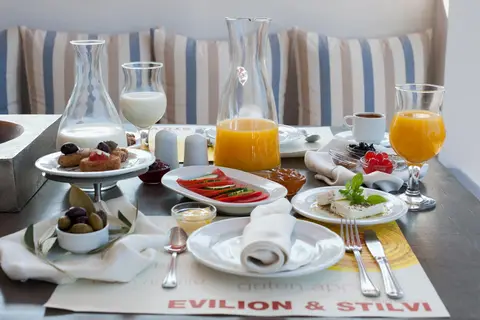 Evilion & Stilvi Sea & Sun Hotels in Athene — foto 27