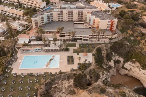Fly & Go Pestana Viking Beach & Golf Resort in Porches — foto 21