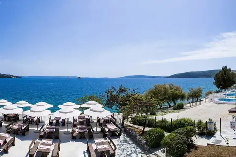 Amadria Park Camping Trogir Mobile homes in Seget Vranjica