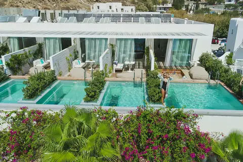 Mykonos Dove Beach Hotel in Πλατύς Γιαλός