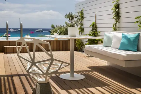 Mykonos Dove Beach Hotel in Πλατύς Γιαλός — foto 20