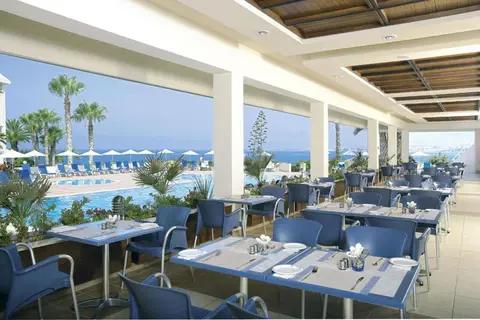 Cynthiana Beach in Paphos — foto 18