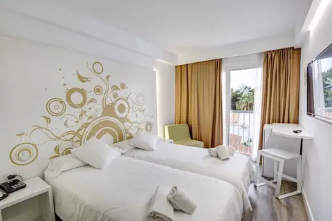 R2 Bahia Cala Ratjada Design Hotel in Cala Rajada — foto 6