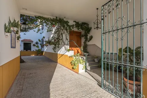 Hacienda Las Tres Niñas in La Puebla del Río — foto 20