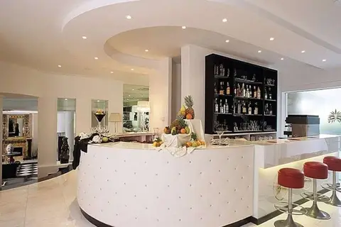 M Glamour Hotel in Gabicce Mare — foto 10