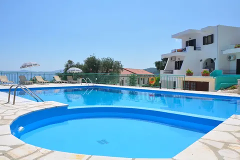 Fly & Go Yiannis Appartementen in Barbati — foto 4