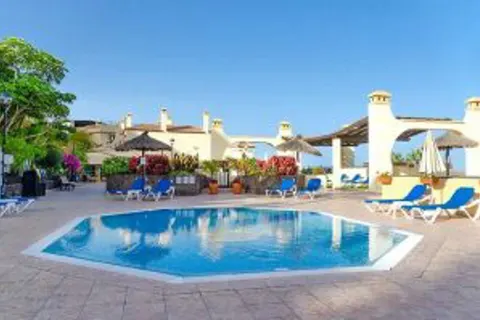 Fly & Go Ramada Residences by Wyndham Costa Adeje foto 4
