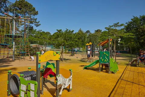 Camping La Pinède foto 3