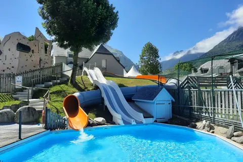 Airotel Pyrénées in Esquièze-Sère — foto 2