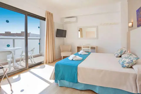 Petit Garden Hotel by Flacalco in Cala Ratjada — foto 8