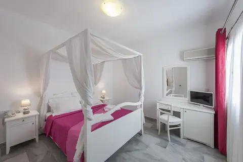 Narges Hotel in Αλυκή — foto 19