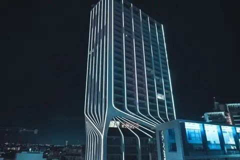 SO City Hotel in San Ġiljan — foto 8