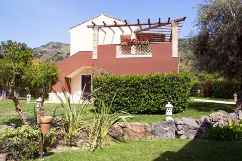Alcantara Resort in Gaggi — foto 3