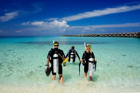 Centara Ras Fushi Resort & Spa Maldives in Giraavaru Falhu — foto 28