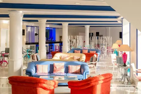 AZZ Merida Medea Hotel in Merida — foto 4