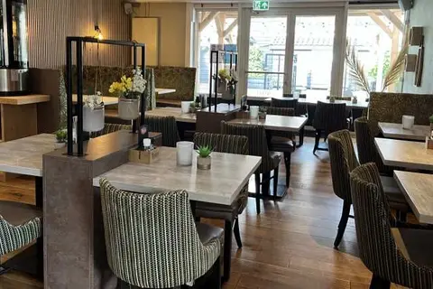 Giethoorn Old Art Hotel in Giethoorn — foto 8