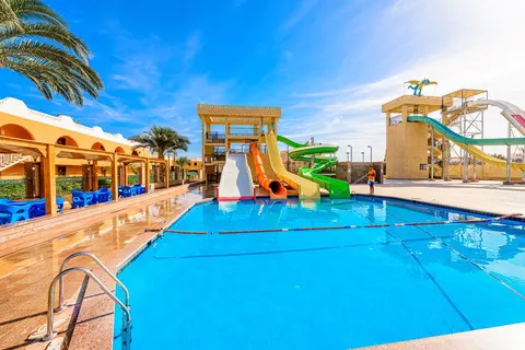 Golden Beach Resort in Al Ahia'
