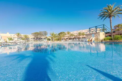 Sirenis Seaview Country Club in Sant Antoni de Portmany — foto 2