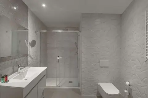 SH Suite Palace in Valencia — foto 11