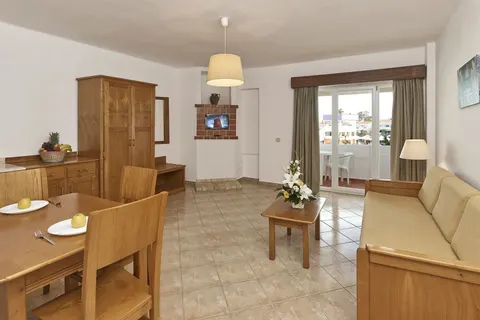 Cheerfulway Choro Maris (voorheen Cheerfulway Minichoro) in Albufeira — foto 5