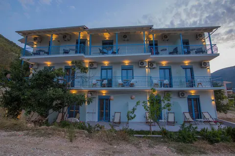 Hotel Grand Akrotiri Resort in Municipal Unit of Apollonioi — foto 10