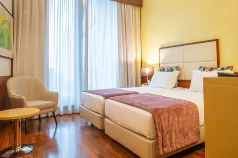 VIP Executive Art’s Hotel in Almada — foto 30