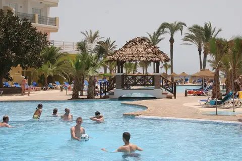 Hotel Mediterráneo Bay in Roquetas de Mar — foto 23