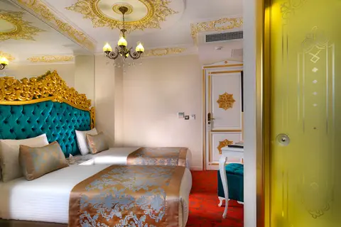 White Monarch Hotel in Fatih — foto 25