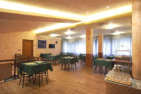 Hotel Pennile in Ascoli Piceno — foto 5