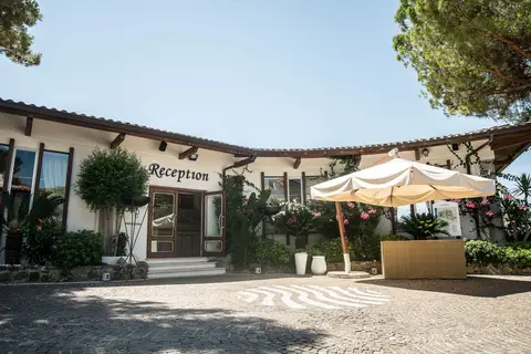 Scoglio della Galea Resort & Spa in Ricadi — foto 3