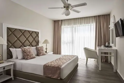 Sandy Beach & Villas in Δήμος Γεωργίου Καραϊσκάκη — foto 10