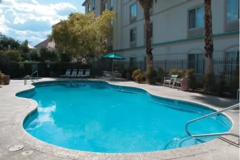 La Quinta Inn & Suites by Wyndham Las Vegas Summerlin Tech in Las Vegas, foto 9
