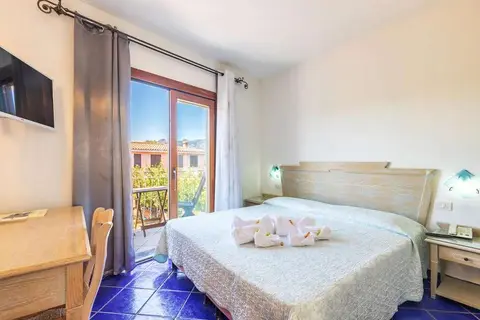 Hotel Bonsai in San Teodoro — foto 15