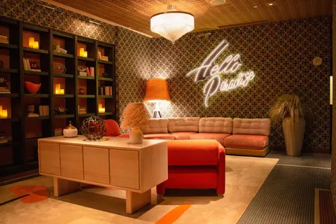 Virgin Hotels Las Vegas Curio Collection by Hilton in Paradise — foto 22