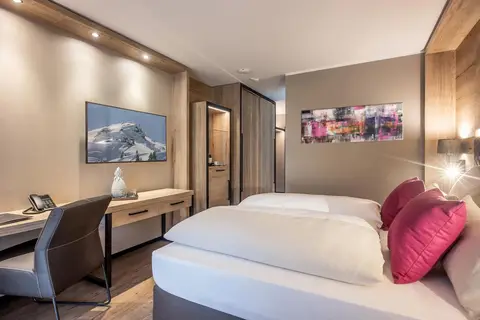 Hotel Adapura in Sport-center Rudi Huber — foto 7
