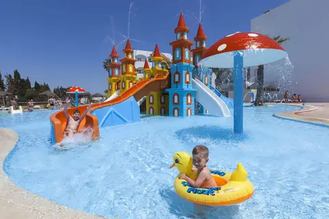 Caribbean World Venus Beach in منارة الحمامات — foto 3