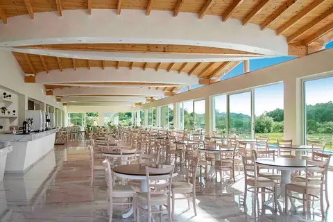 Laguna Holiday Resort in Περίθεια — foto 13