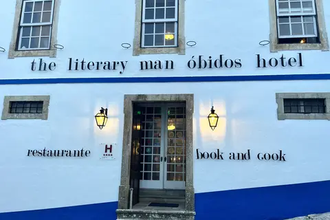 The Literary Man Óbidos Hotel in Óbidos