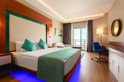 Ramada Resort by Wyndham Kusadasi in Kusadasi — foto 16