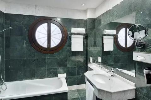 Hotel Sercotel Palacio de los Gamboa in Granada — foto 22