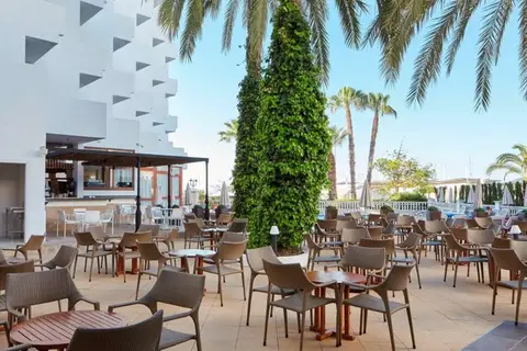 Hotel Tres Torres in Santa Eulària des Riu, foto 8
