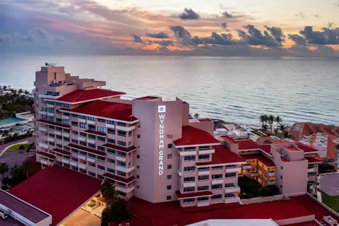 Wyndham Grand Cancun All Inclusive Resort & Villas in Cancùn